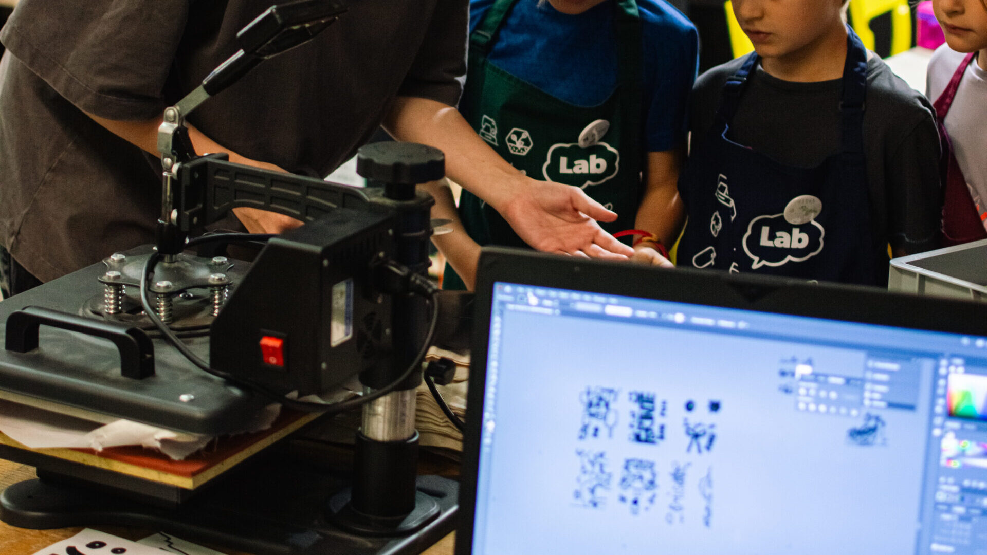 práca s ploterom a heatpressom